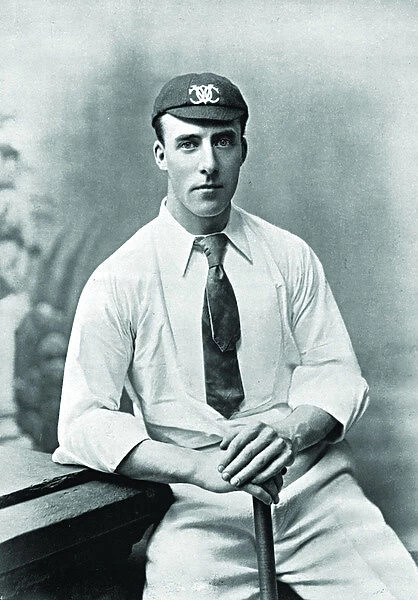 Cricketer, E. Smith
