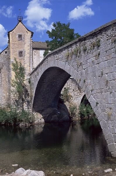 Le Pont-de-Montvert, River Tarn, Cevennes, Lozere, Languedoc-Roussillon, France, Europe