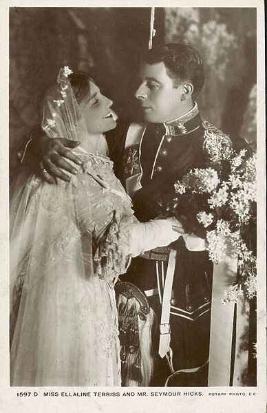 British actors Ellaline Terriss with her husband, Seymour Hicks on their wedding day (b  /  w photo)