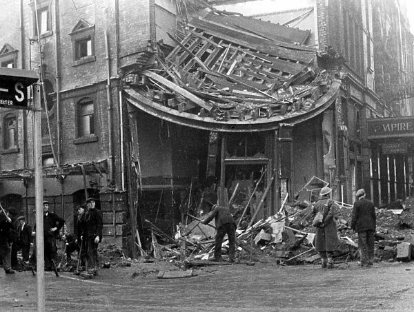 Air raid damage at the Empire Theatre, Sheffield, Yorkshire, 1940