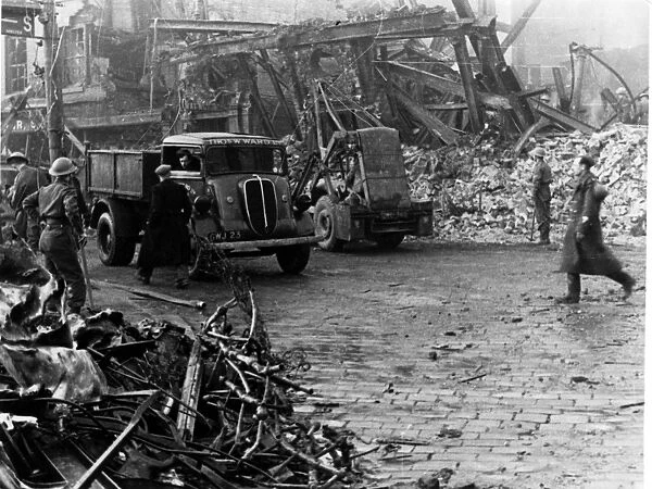 Bomb damage, Marples Hotel, Fitzalan Square, Sheffield Yorkshire, 1940