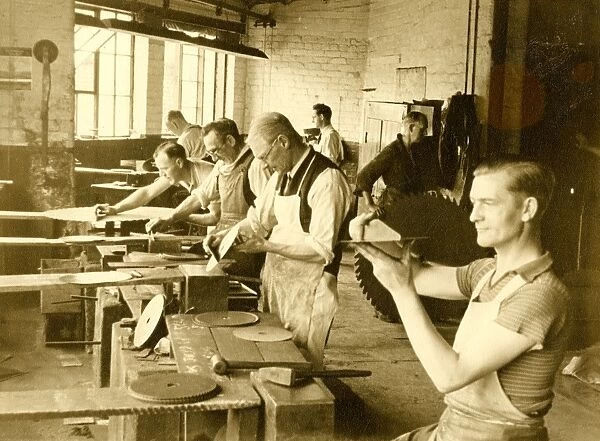 Edge Tool Manufacture, Setting circular saws at W. Tyzack and Turner, 1950