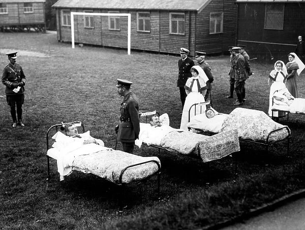 H. M. King George V chatting to patients, 3rd Northern General Base Hospital, Broomhall, World War I, , 1915
