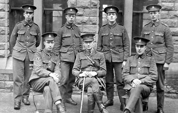 Major Yates and staff, 3rd Northern General Base Hospital, Broomhall, World War I