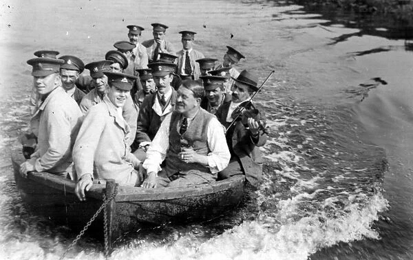 Members of the Waltonian Angling Society entertaining wounded soldiers from 3rd Northern General Hospital, World War I