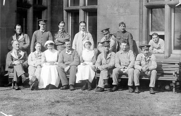 Nurses and Patients, 3rd Northern General Hospital, Longshaw Lodge Auxiliary Hospital, Grindleford, World War I