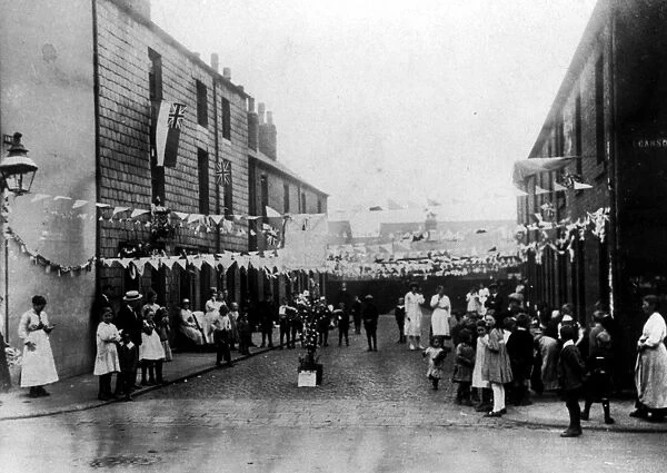Peace celebrations, Amy Street, Crookes, Sheffield, 1919