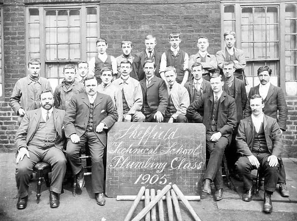 Plumbing class from Sheffield Technical School, 1905
