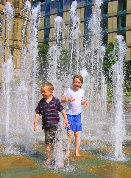 Sheffield Peace Gardens fountains, 2007