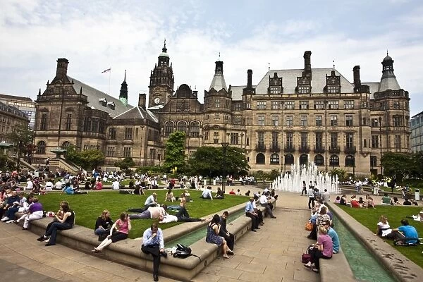 Sheffield Town Hall and Peace Gardens, 2009