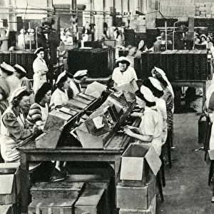 Bovril factory workers packing supplies, WW2