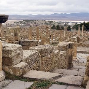 View over the Roman site of Timgad, UNESCO World Heritage Site, Algeria