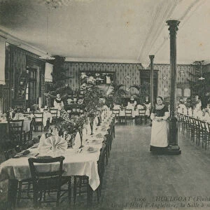 Dining room of the Grand Hotel d Angleterre, Huelgoat, Brittany. Postcard sent in 1913