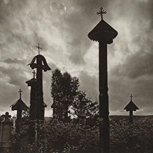 Romania: Casin, Cemetery (b / w photo)