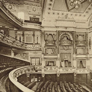 Theatre Royal, Drury Lane (b / w photo)