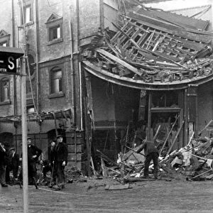 Air raid damage at the Empire Theatre, Sheffield, Yorkshire, 1940