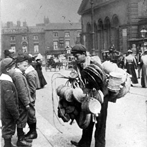 Basket Seller, Haymarket, Norfolk Market Hall, Sheffield, c. 1900