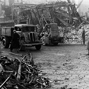Bomb damage, Marples Hotel, Fitzalan Square, Sheffield Yorkshire, 1940