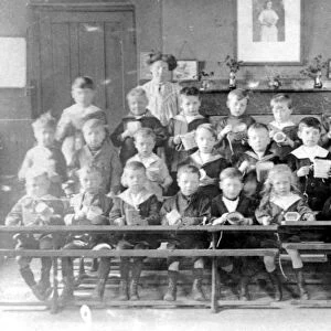 Clifford School, Psalter Lane, class photograph, 1909