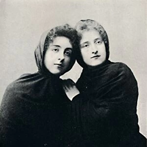 Chilian Ladies in Church Attire (Manto), 1911