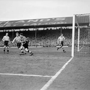 Sheffield Wednesday v Brentford 12th April 1952